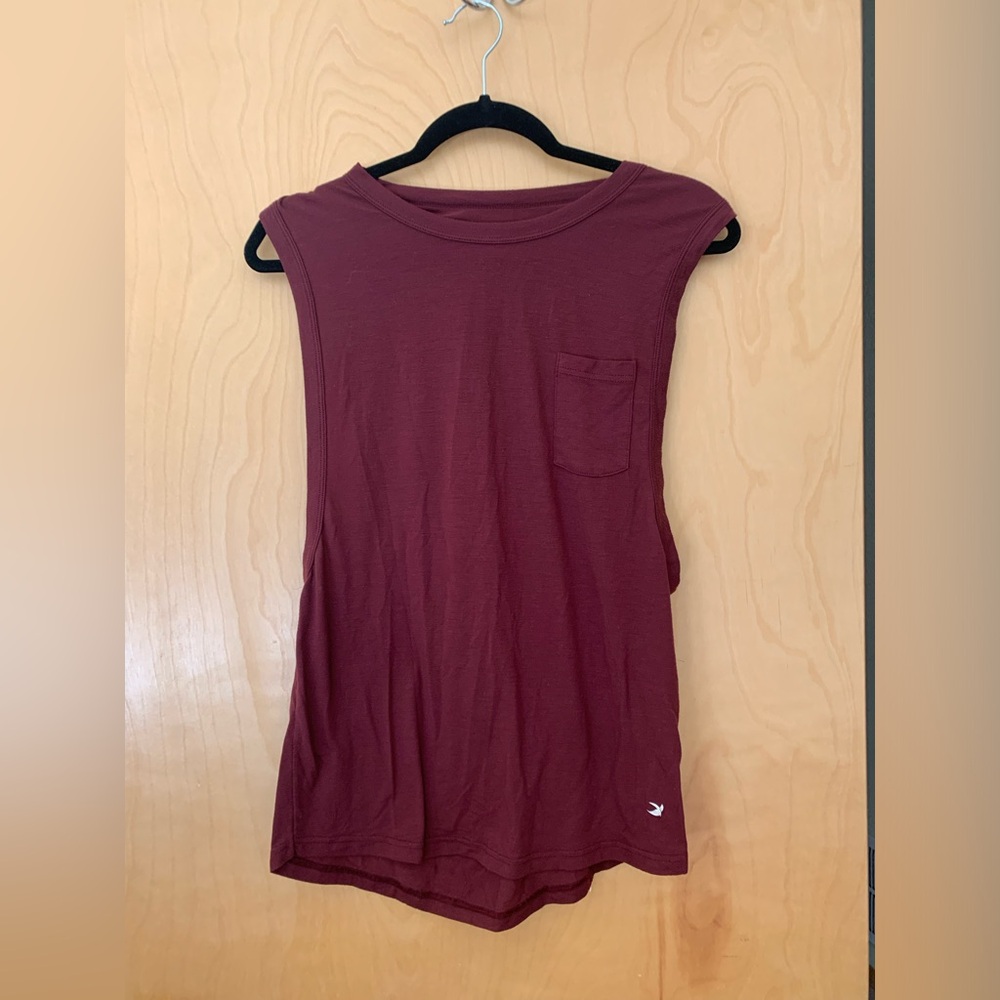 Athletic top